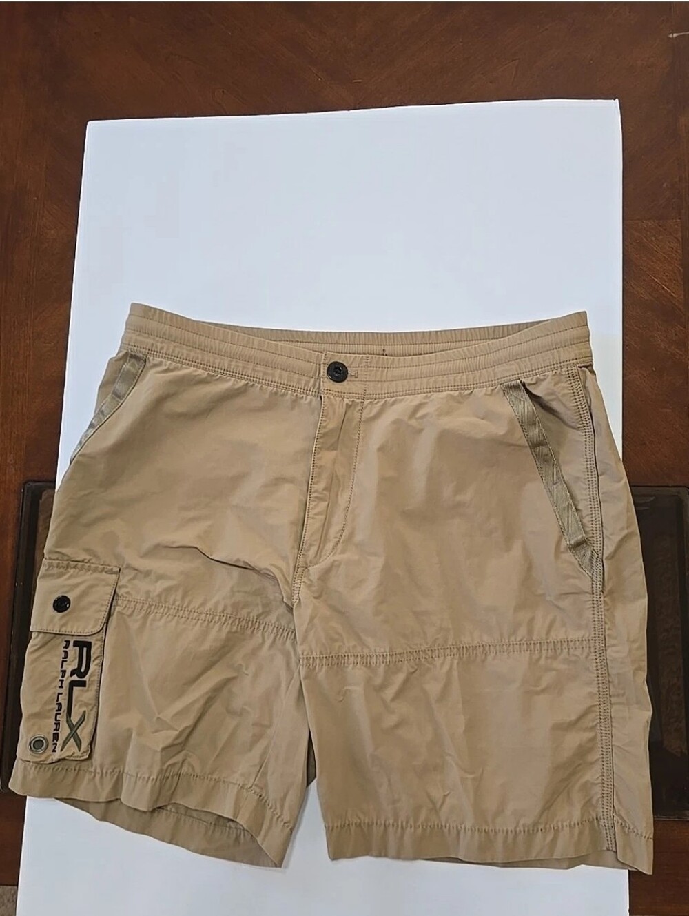 Ralph Lauren Performance Men's Tan Cargo Shorts Size M